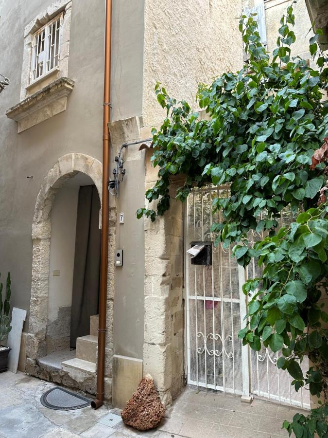 Suite Moen Ortigia Syracuse Buitenkant foto