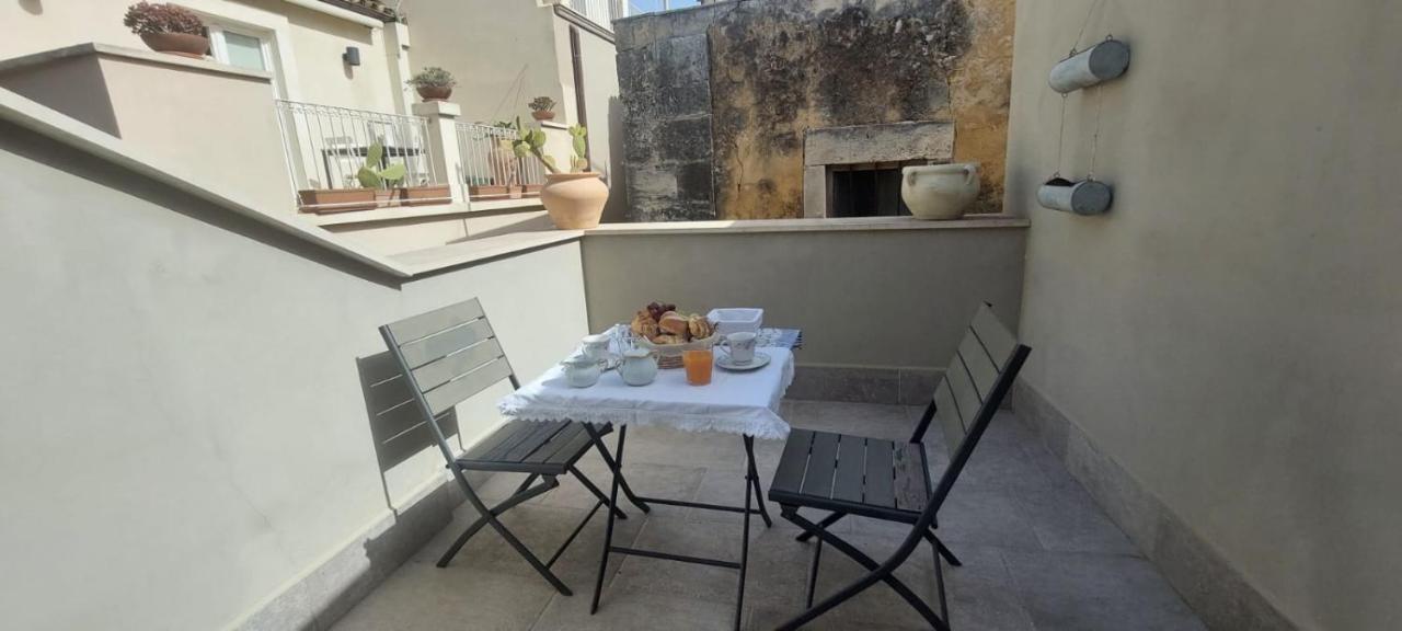 Suite Moen Ortigia Syracuse Buitenkant foto